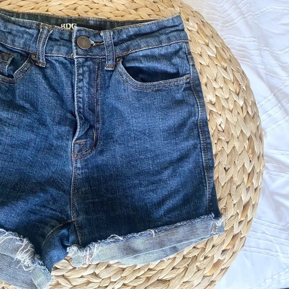 BDG High Rise Women'sĀ Semi Distressed DenimāMiniāShorts - Picture 2 of 9